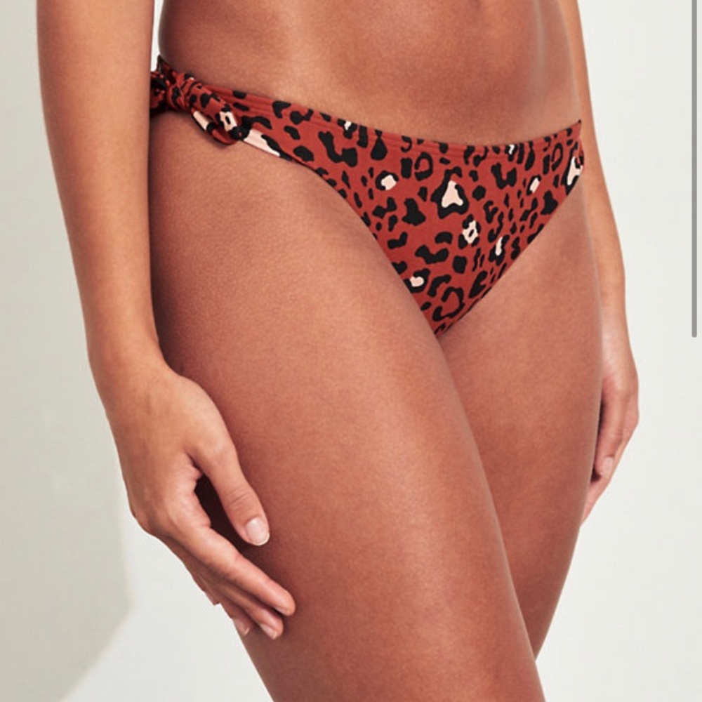 Hollister side-tie bikini bottom